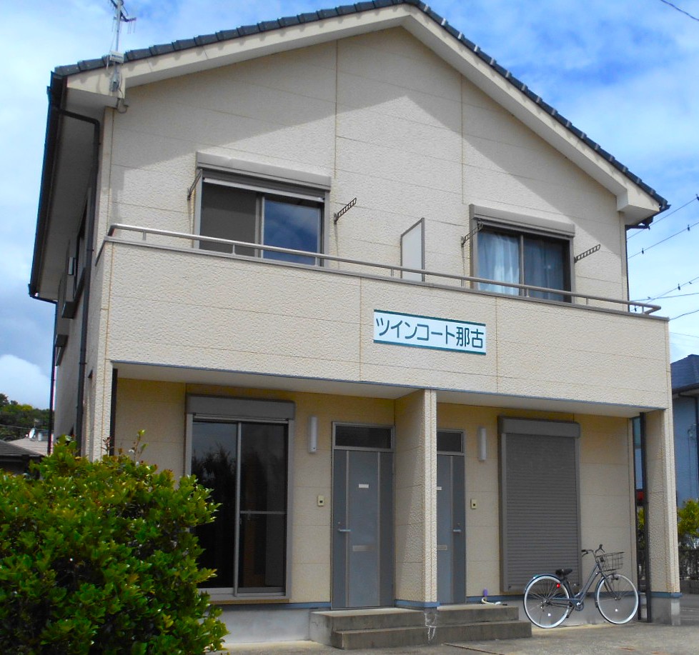 陽当たり良好メゾネット♪１階・２階で別世界に♪海にもバイパスにも近く、お出かけしやすい立地です！