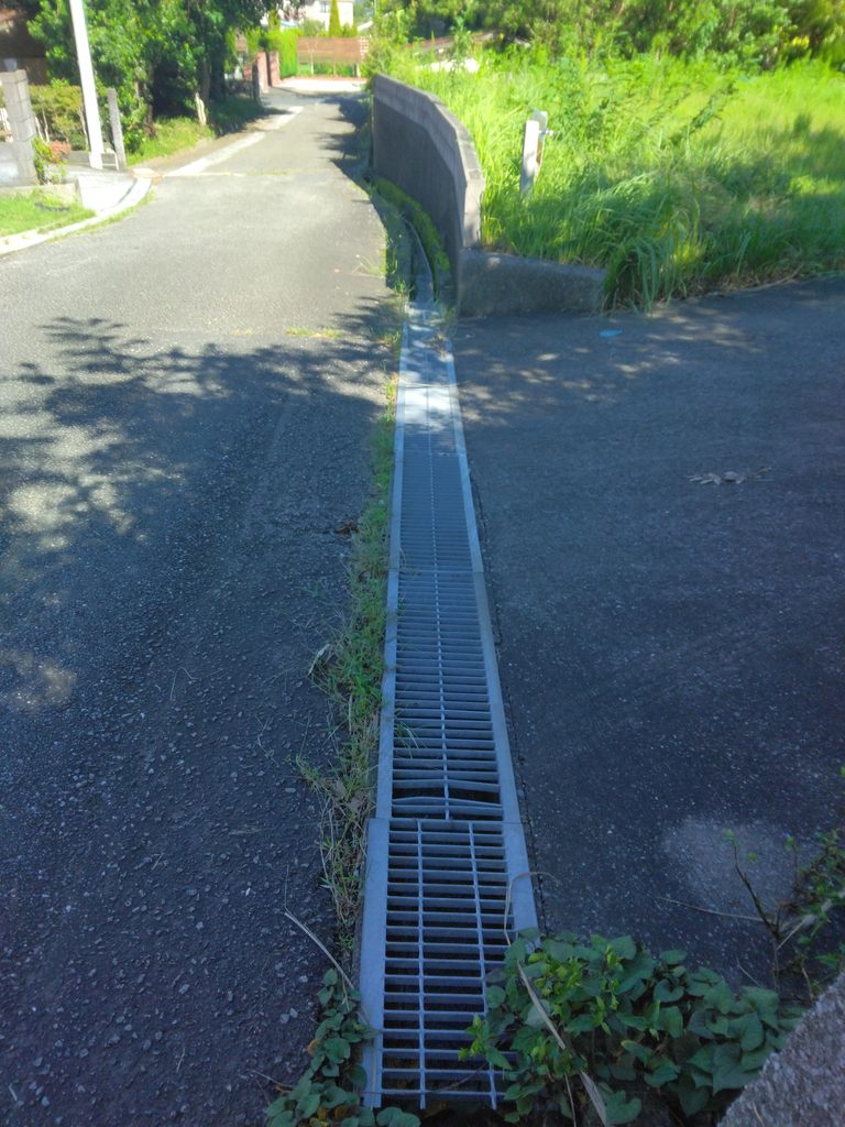 側溝